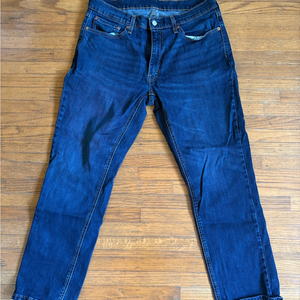 541 Athletic Fit Levi’s Jeans, Men’s. W36 L32. New, Never Used. Dark Wash Colour